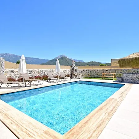 Villa Kaya View - Brand New Stone Villa With Pool Fethiye